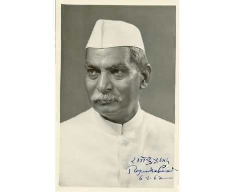 INDIAN LEADERS: Small selection of signed photos comprising Rajendra Prasad (1884-1963) First President of the Republic of In