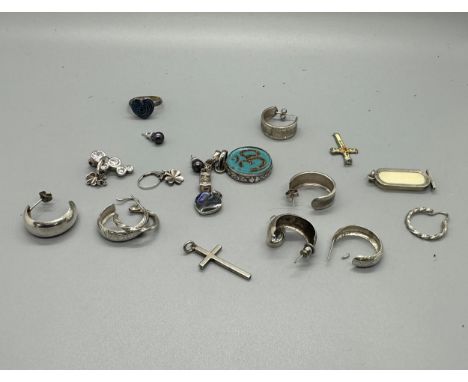 Large selection of silver jewellery includes pendants, earrings etc 