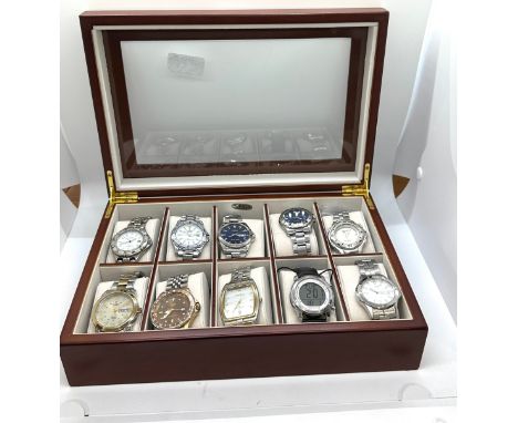 Large selection of ladies and gents wristwatches includes Ben Sherman, Sekonda, Casio etc, untested 