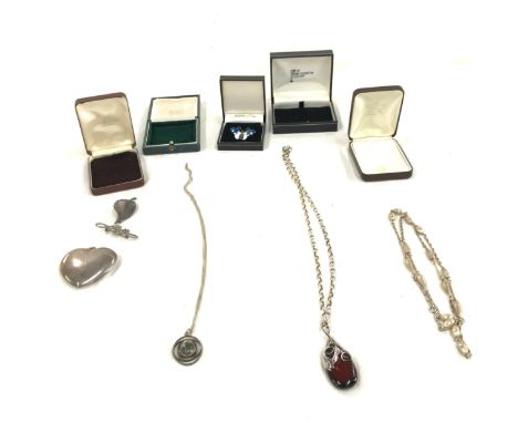 Vintage silver jewellery to include a large silver heart pendant, enamel butterfly etc