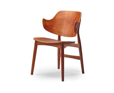 Jens Hjorth for Randers Stolefabrik Armchair, circa 1954 model 306, beech and oak moulded plywood, traces of paper label(81.5