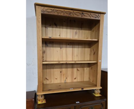 PINE OPEN FRONTED 3 SHELF BOOKCASE     