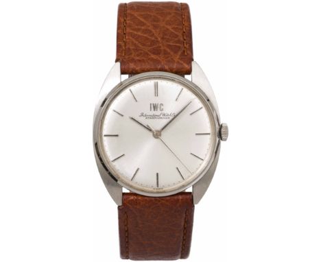 IWC SchaffhausenArmbanduhr1970er JahreEdelstahl, Leder; Kunststoffglas, silberfarbenes Zifferblatt; Stahlgehäuse; Handaufzug,