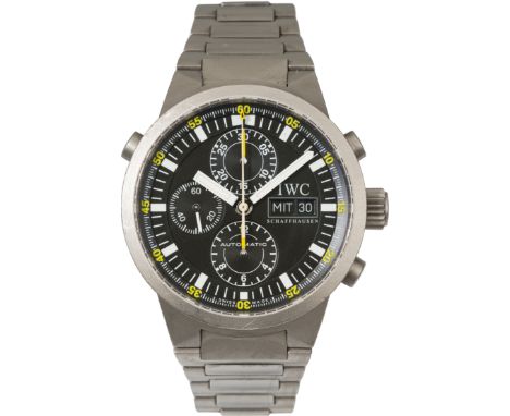 IWC SchaffhausenHerren-Armbanduhr "GST"2000er JahreTitan; Saphirglas, schwarzes Zifferblatt mit kleiner Sekunde, Datum- und W