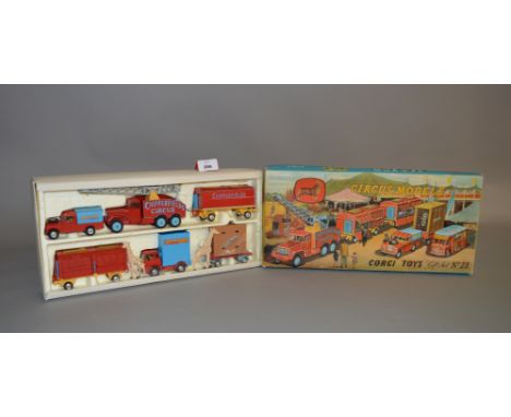 A boxed Corgi Toys GS 23 'Chipperfields Circus Models' Gift Set, the variant including Scammell Crane Truck, Land Rover with 