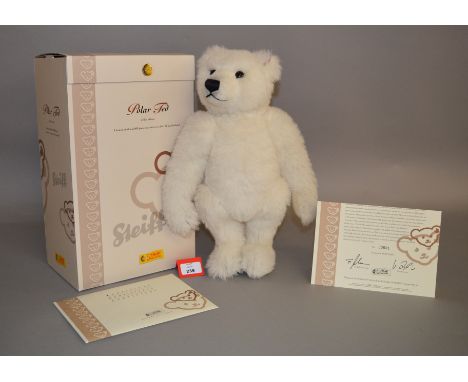 Steiff Polar Ted, white, 40 cm, ltd.ed. 601/2000. VG with box and certificate.