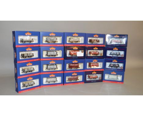 OO gauge, Bachmann, 20 x rolling stock, including: 10 x exclusive models (Midland Railex Exhibition, Warley Model Railway Clu