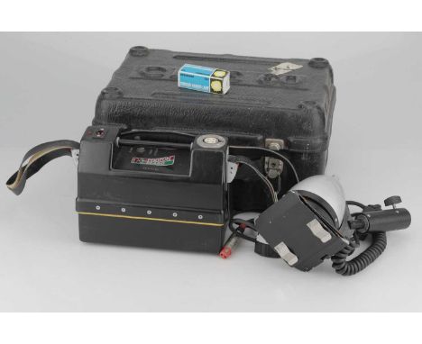 A Photon Beard Portable Light Outfit, A Photon Beard Portable Light Outfit,including power pack, light, cables and carry case