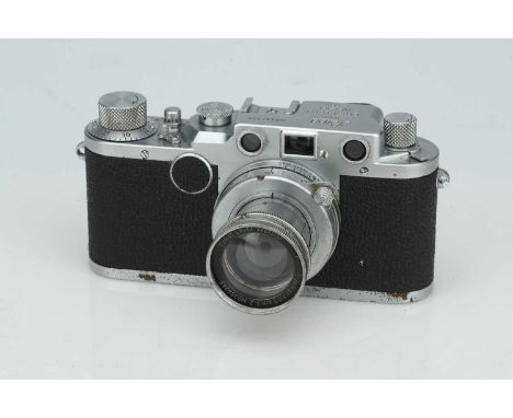 A Leitz Leica Iic 35mm Rangefinder Camera, A Leitz Leica Iic 35mm Rangefinder Camera,chrome, serial no. 447559, body G-VG, so