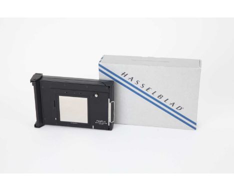 A Hasselblad PolaPlus Polaroid Film Magazine 30200, A Hasselblad PolaPlus Polaroid Film Magazine 30200,boxed, in original las