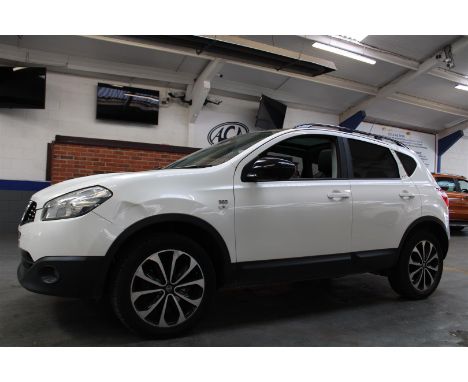 Make &amp; Model: Nissan Qashqai 360 DCIDate of Reg: AO13 DZNColour: Whitecc: 1461MoT: 19-10-2022Fuel Type: DIESELMileage: 11