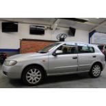 05 05 Nissan Almera SE