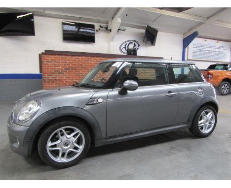 Make &amp; Model: Mini Cooper SDate of Reg: LA08 AOXColour: Greycc: 1598MoT: 06-06-2023Fuel Type: PETROLMileage: 84kTransmiss
