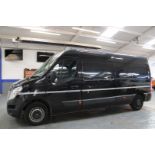 17 17 Nissan NV400 SE DCI