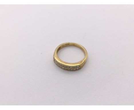 18ct gold double row princess cut diamond 1/2 loop ring, size N, 4.2 gm approx. (A)
