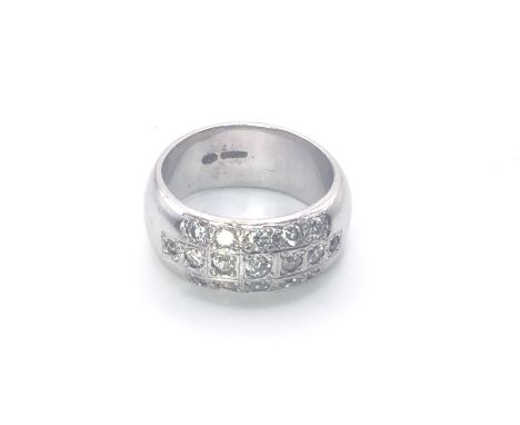 18ct White Gold Diamond Band Ring. 20gm. Size T/U.