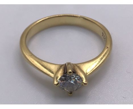 An 18ct Gold Dimond Solitaire. 1/3 Carat. Approx 2.7Gm Ring Size K.