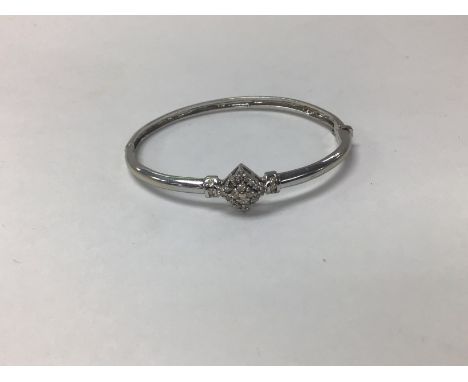 14ct white gold diamond cluster bangle (A)