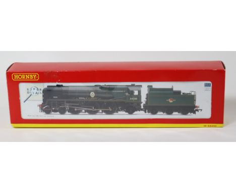Hornby Railways BR Rebuilt Battle of Britain Class 4-6-2 tender locomotive '213 Squadron' R.2607. In lined Brunswick green li