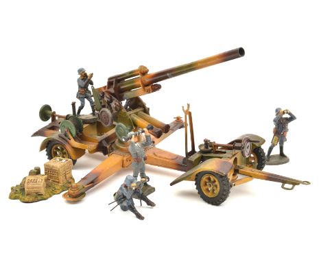 A scarce 1940s Lionel tinplate model of the Japanese Type 88mm Flak Anti-Aircraft Gun as used in World War Two. With 2x remov
