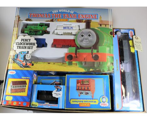 Hornby Railways Thomas &amp; Friends/Thomas The Tank Engine. A clockwork Percy Train set, including Percy and 3 wagons, with 