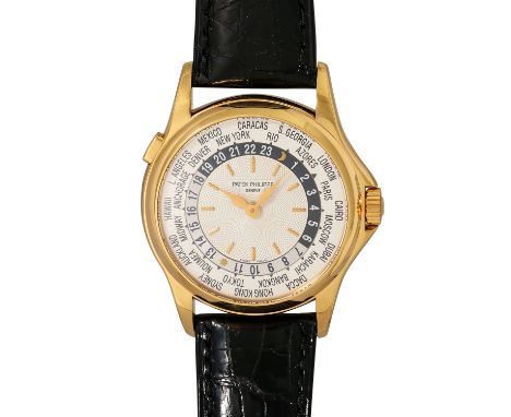 PATEK PHILIPPE Worldtimer, Ref. 5110R-001. Armbanduhr. Gold 18K. Automatic-Werk, Kaliber 240HU. Werk-Nr. 3206178/4112459. Led