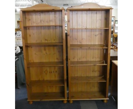 A Pair of Modern Pine Five Shelf Open Bookcases, Each 77cm Wide 