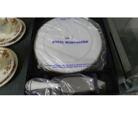 A Boxed Royal Worcester Cake Plate and Knife 