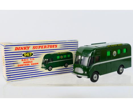 Dinky Supertoys - Diecast - A Dinky Supertoys 967  B.B.C T.V Mobile Control Room. Item appears in very good condition and com