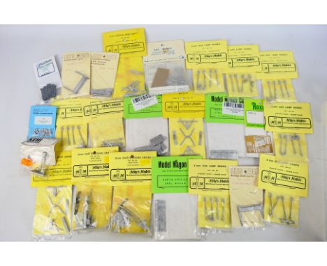 Mikes Models - Model Wagon Company - Other - Over 20 sealed packs of predominately 4mm white metal model railway / layout acc