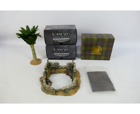 King and Country - Corgi - Other - A boxed group of 1:32 scale 8th Army figures together with two boxed diorama accessories. 