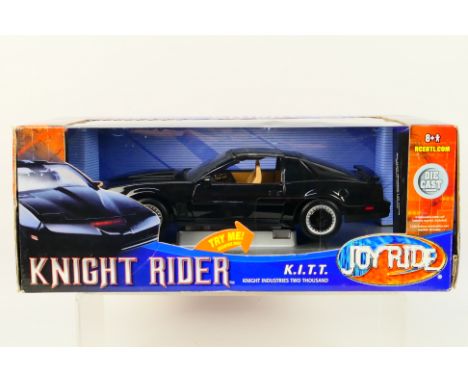 Joy Ride - Knight Rider - A 1/18 scale K.I.T.T: Knight Industries Two Thousand (33844) with Ejector Seat, Scanner Light, Remo