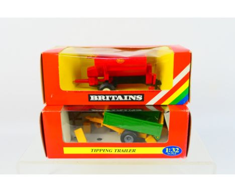 Britains - Two boxed Britains 1:32 scale diecast Farm Implements. Lot consists of #9565 Tipping Trailer; with #9537 Vicon Tow