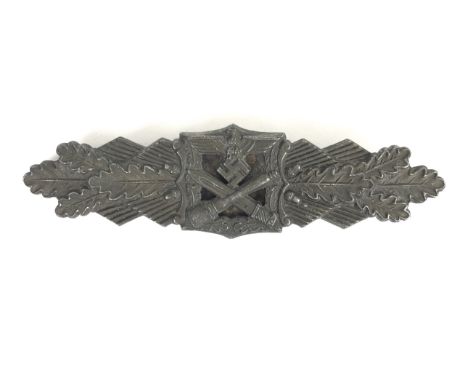 German Third Reich WW2 Army / Waffen SS Close Combat Clasp in bronze.  Good scarce die-cast example, the reverse bears in rel