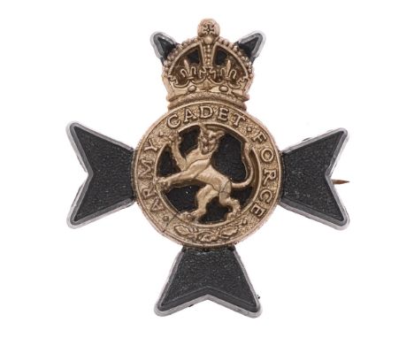 Army Cadet Force Chaplainâ€™s WW2 plastic economy badge.  Good rare grey Army Cadet Force device set on black Maltese cross. 