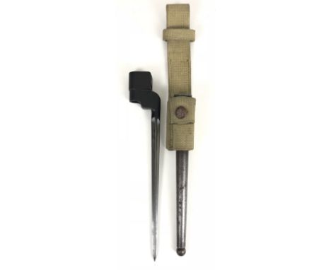 WW2 British No.4 MK.1 Cruciform bladed spike bayonet.  Good clean example. Stamped crown GR, No4 MK 1 and SM mark (Singer Man