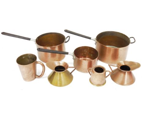 Set of three copper graduated saucepans&nbsp;with black stick handles and a small quantity of copperware&nbsp;