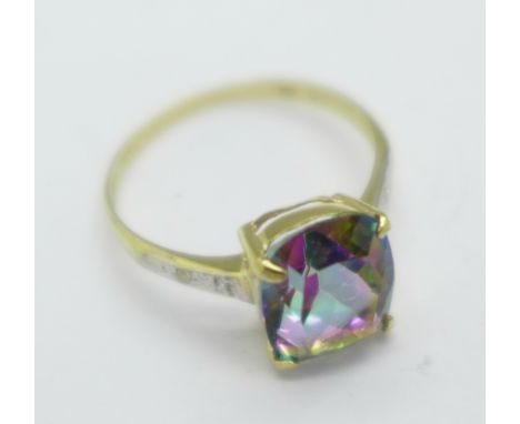 A 9ct gold, mystic topaz and diamond ring, 1.5g, N