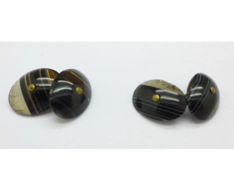 A pair of agate cufflinks, a/f