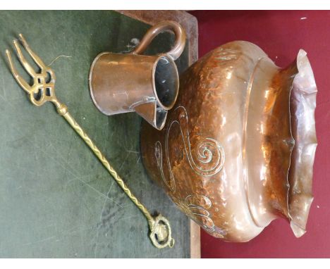 A copper jardiniere, jug and brass toasting fork