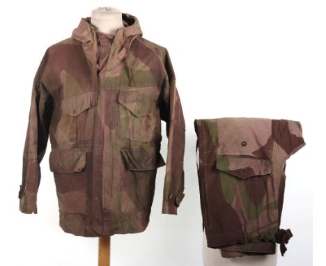 WW2 British Camouflaged Windproof Smock Set, good combat worn matching set consisting of camouflaged windproof jacket with tw