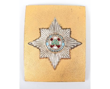 EIIR Irish Guards Cross Belt Plate, fine example of a seeded rectangular plate with silver gilt and enamel regimental insigni