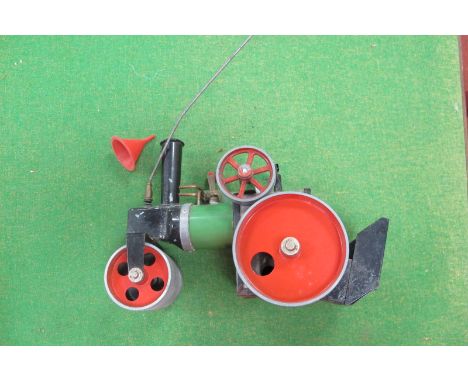 A Mamod SR1 Steam Roller, accessories include burner, scuttle, funnel. steering rod (incomplete), playworn.