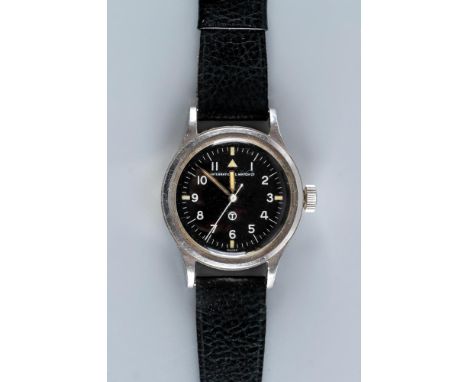 AN INTERNATIONAL WATCH COMPANY MARK XI MILITARY WRISTWATCH, the black dial with central seconds hand, luminous hour and minut