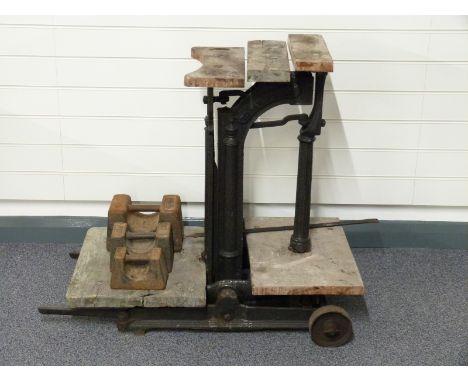 A & T Avery Ltd platform or potato scales 