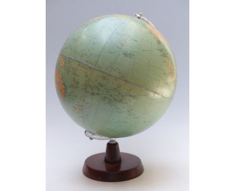 Vintage Philips' Challenge Globe, scale 1:37,500,000, H46cm 