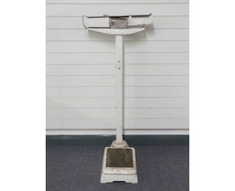 Avery 3302 ABN person weighing scales 
