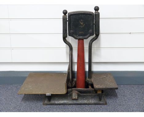 W & T Avery cast iron shop or similar scales 