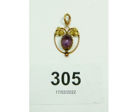 An Edwardian 9ct gold amethyst and seed pearl pendant, 2.5cm including bale, 1.5g 