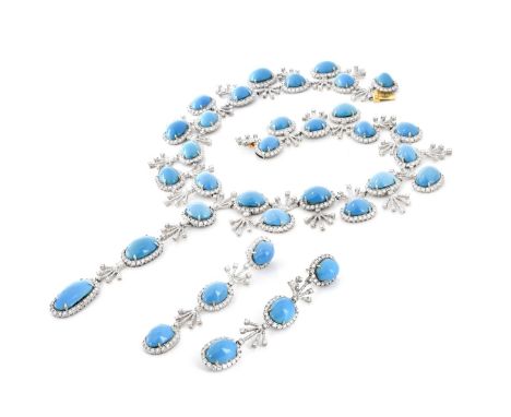 Vintage Cabochon Persian Turquoise, Approx. 35.0 Carat Round Brilliant Cut Diamond and 18 Karat White and Yellow Gold Necklac